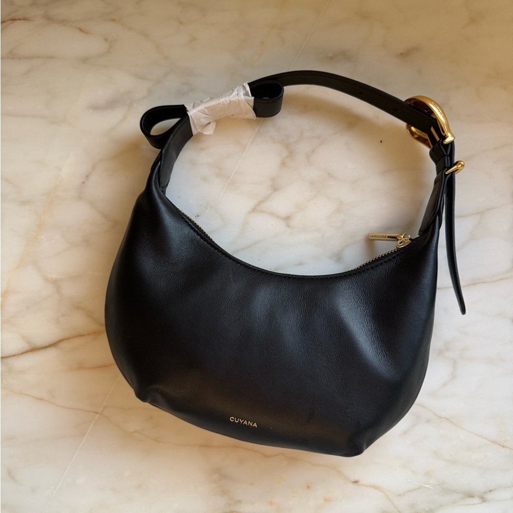 Cuyana Black Leather Women's Bag